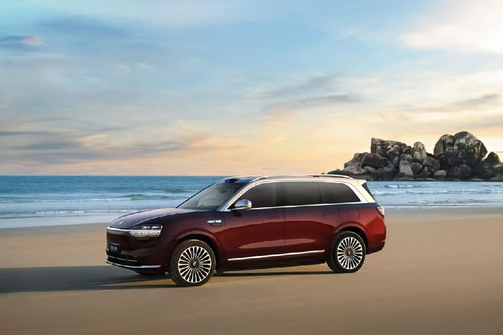 赛力斯2024年报：营收1451.76亿元创新高 实现净利润59.46亿元